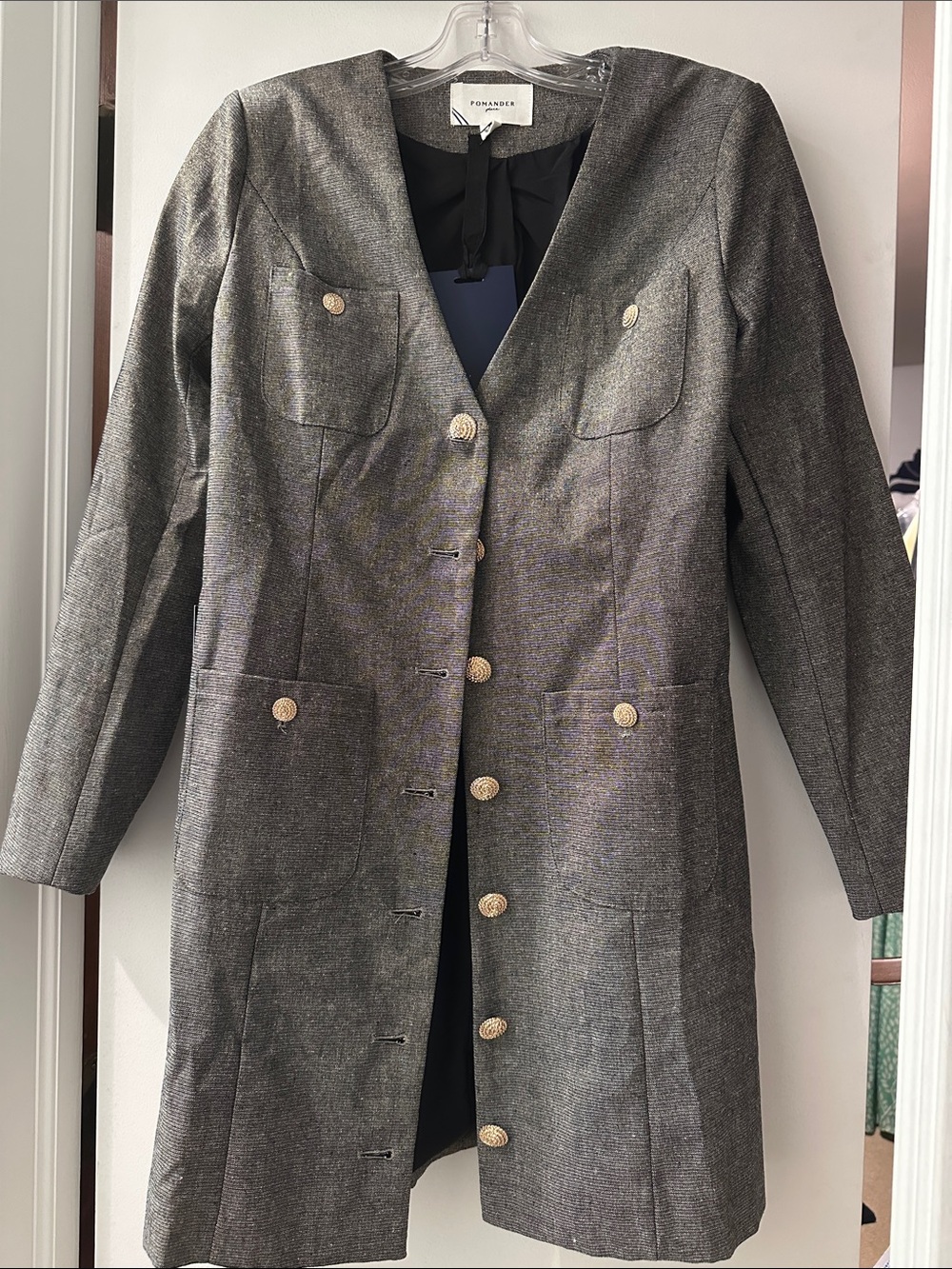 Tuckernuck sparkly tweed dress w beautiful Gold Buttons
